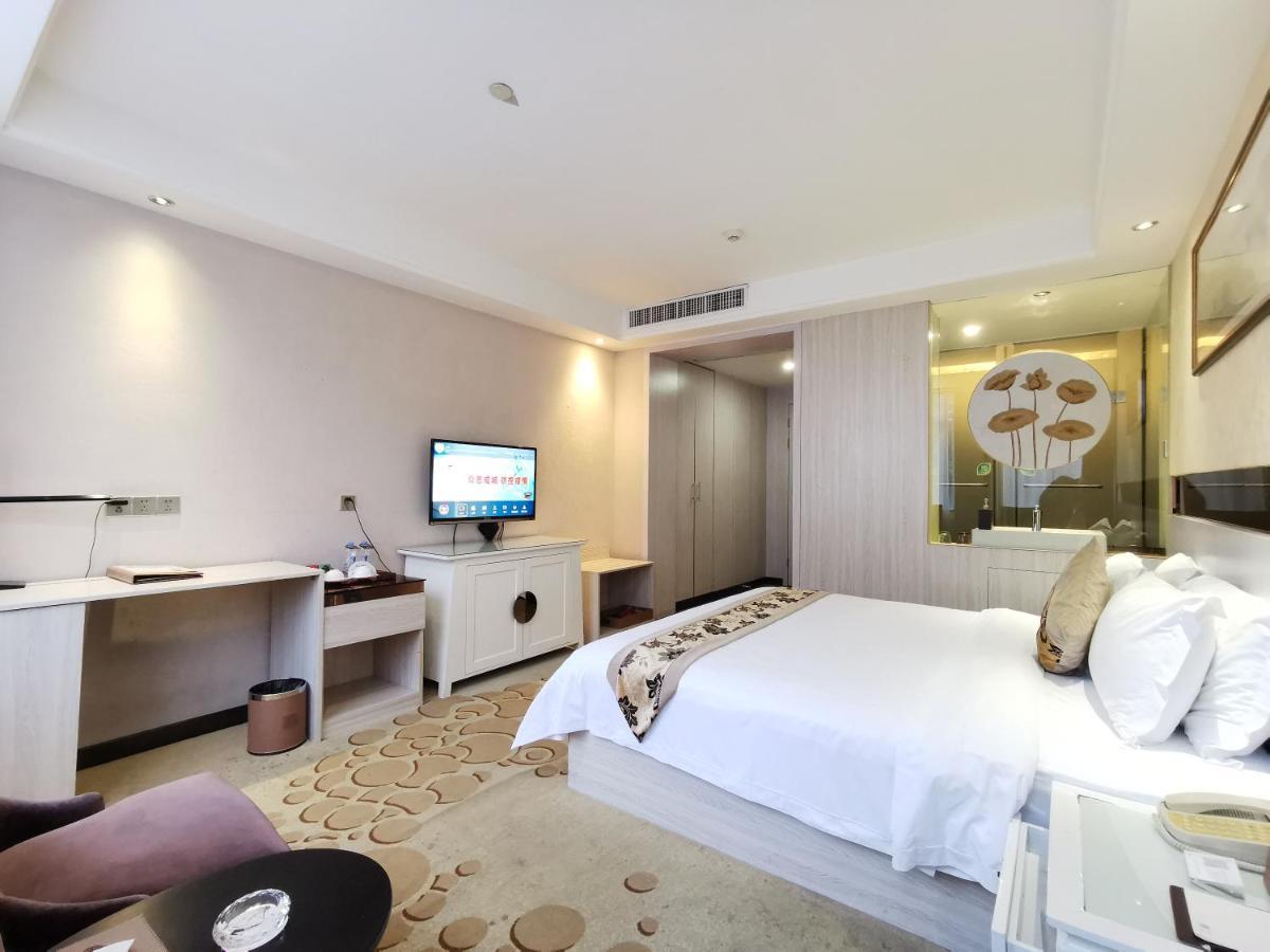Paco Hotel Tianhe Coach Terminal Metro Satation Guangzhou-Free Shuttle Bus For Canton Fair Buitenkant foto