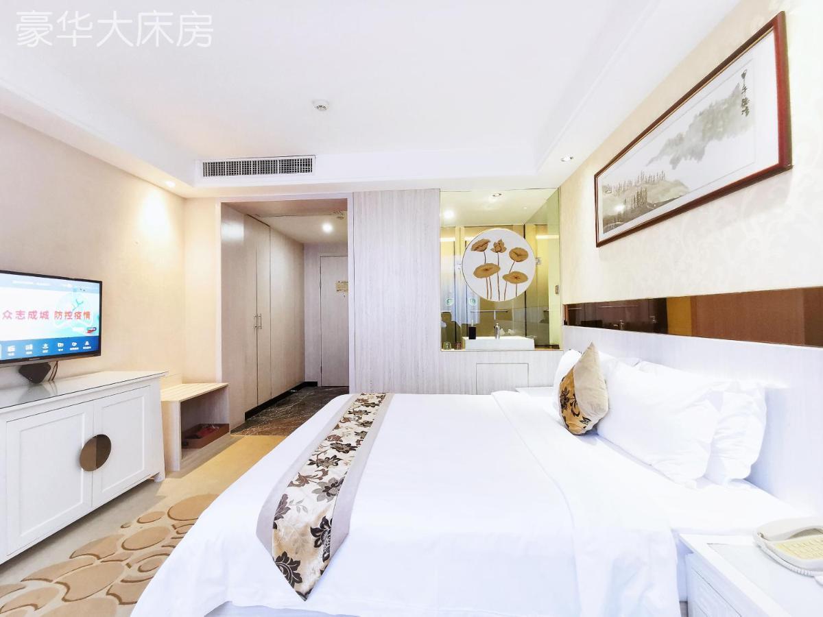Paco Hotel Tianhe Coach Terminal Metro Satation Guangzhou-Free Shuttle Bus For Canton Fair Buitenkant foto