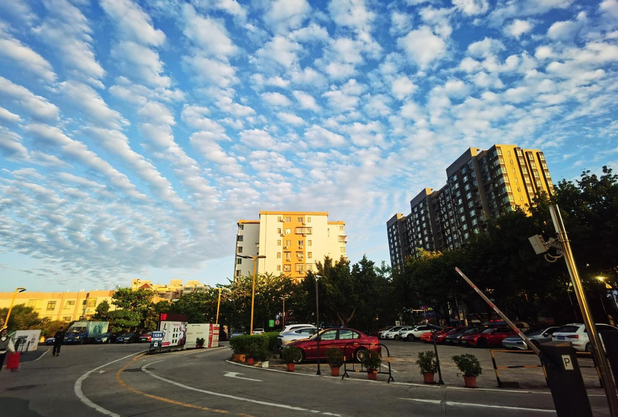 Paco Hotel Tianhe Coach Terminal Metro Satation Guangzhou-Free Shuttle Bus For Canton Fair Buitenkant foto