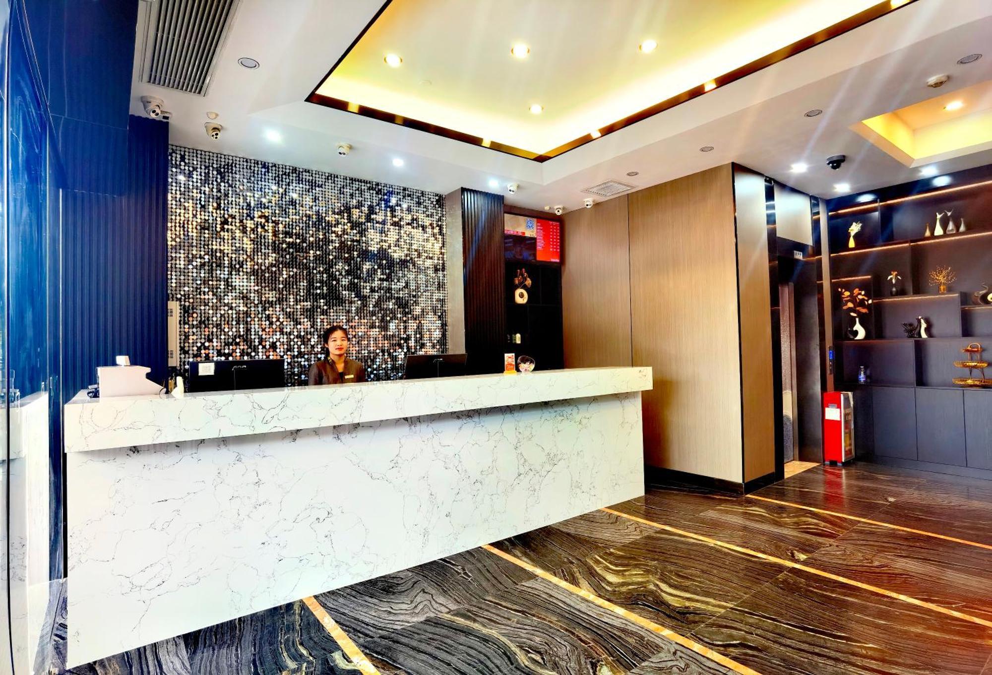 Paco Hotel Tianhe Coach Terminal Metro Satation Guangzhou-Free Shuttle Bus For Canton Fair Buitenkant foto